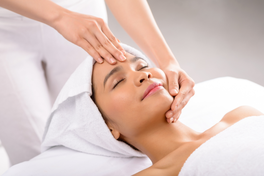 Diminuindo o inchaço facial e emagrecimento do rosto: estratégias eficazes para alcançar resultados